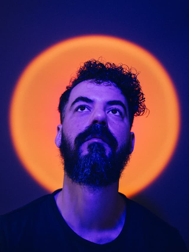 Life & portrait image 21